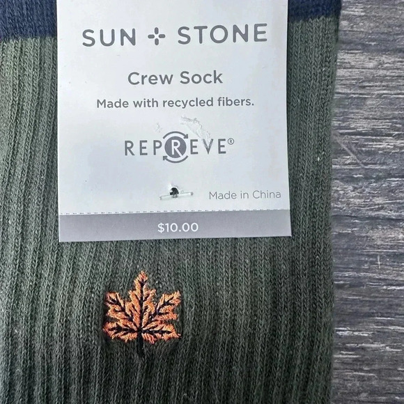Sun + Stone Green Crew Socks - Picture 2 of 4